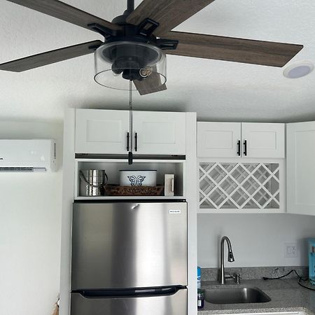 Perfect Getaway-Lovely Cottage House- Near Beaches Nokomis Exterior foto