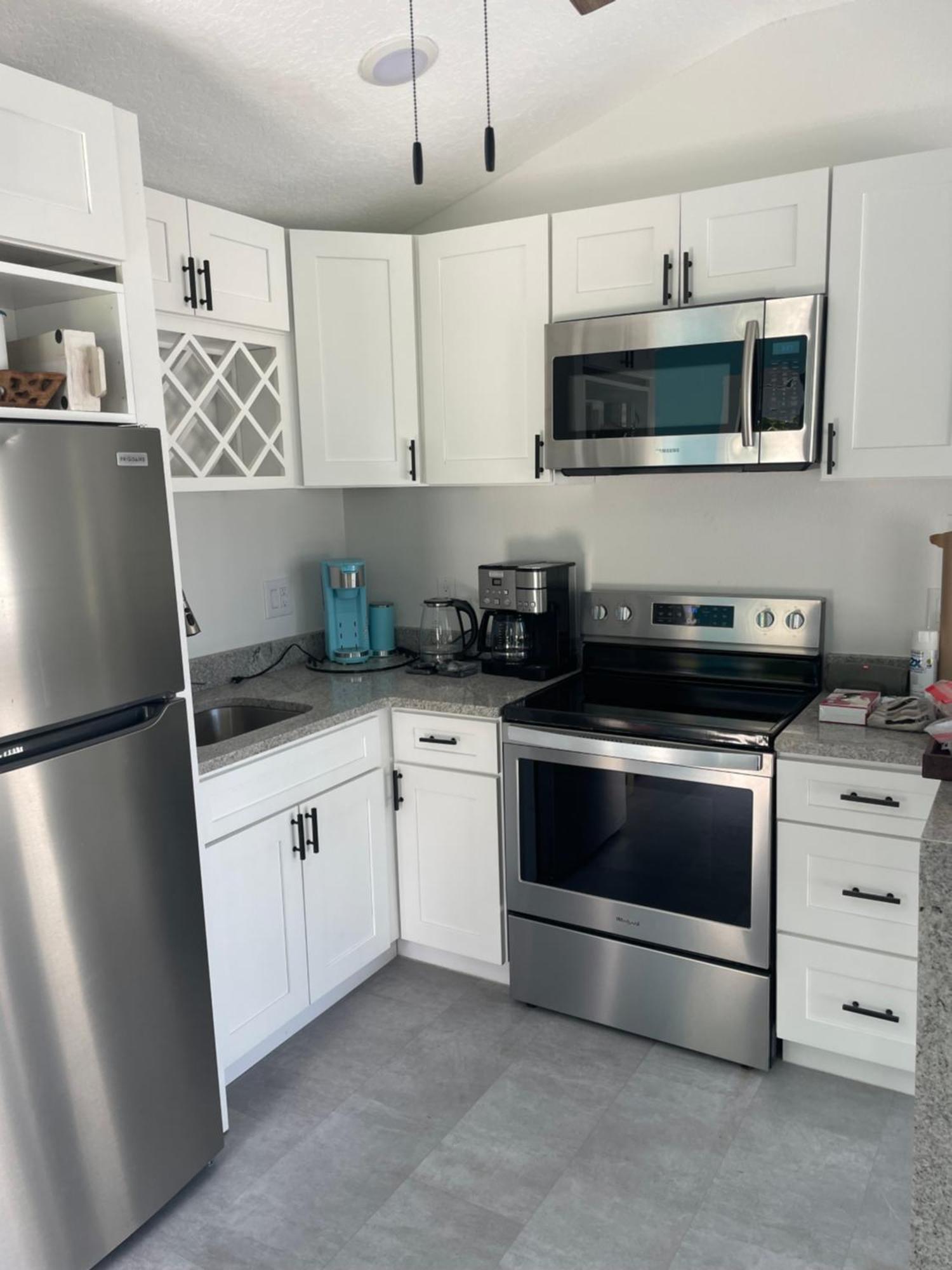 Perfect Getaway-Lovely Cottage House- Near Beaches Nokomis Exterior foto